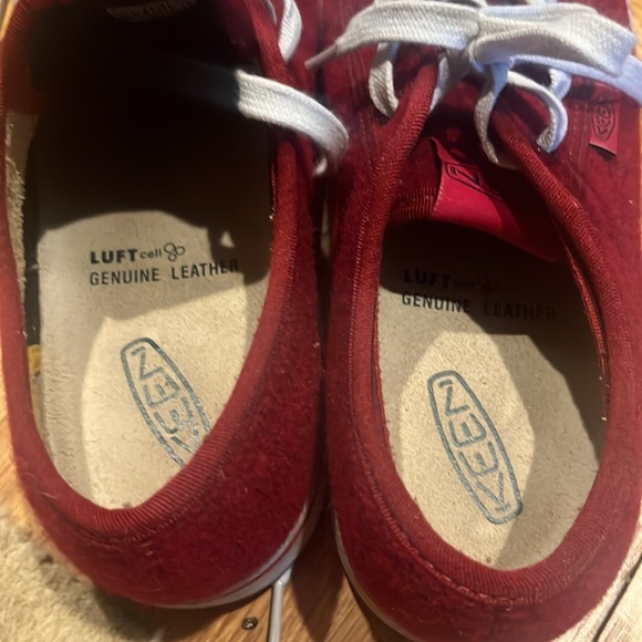 Women’s keens size 9 - Picture 8 of 8